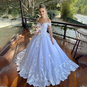  Потрясающее свадебное бальное платье принцессы с открытыми бретелями Очаровательное свадебное платье с аппликацией с V-образным вырезом и придворным шлейфом